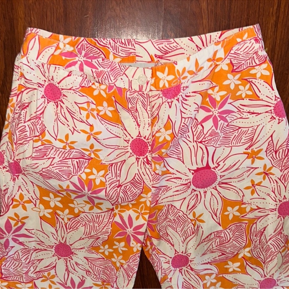 Lily Pulitzer Floral Pink and Orange Pants w front key pocket size 2 - Picture 3 of 5